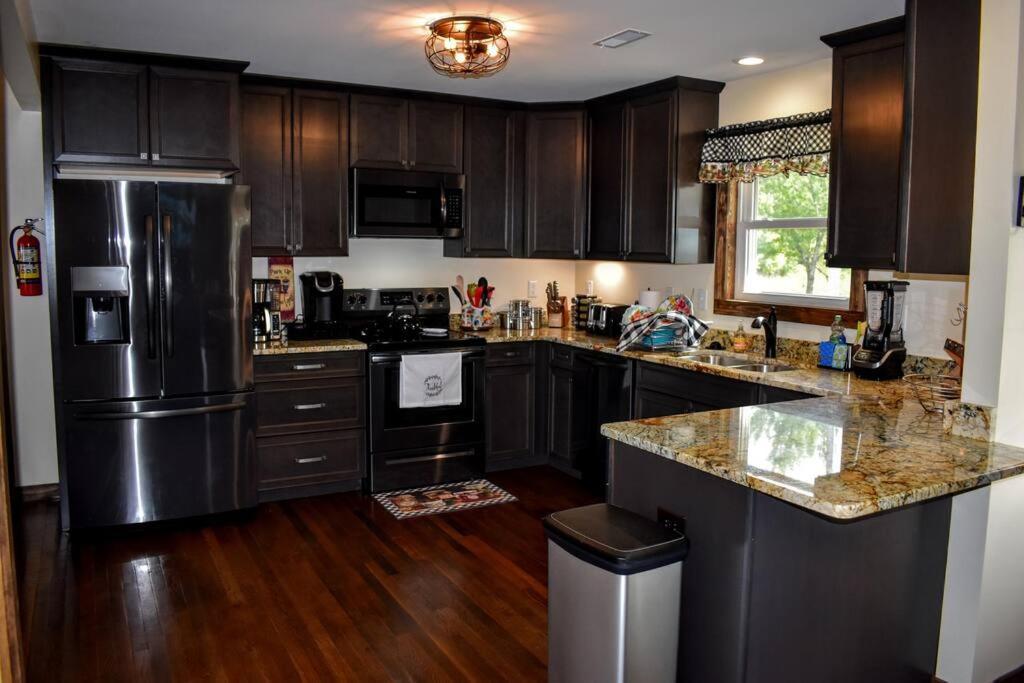 فيلا Holly Tree Retreat Located In Beautiful Luray, Va. المظهر الخارجي الصورة